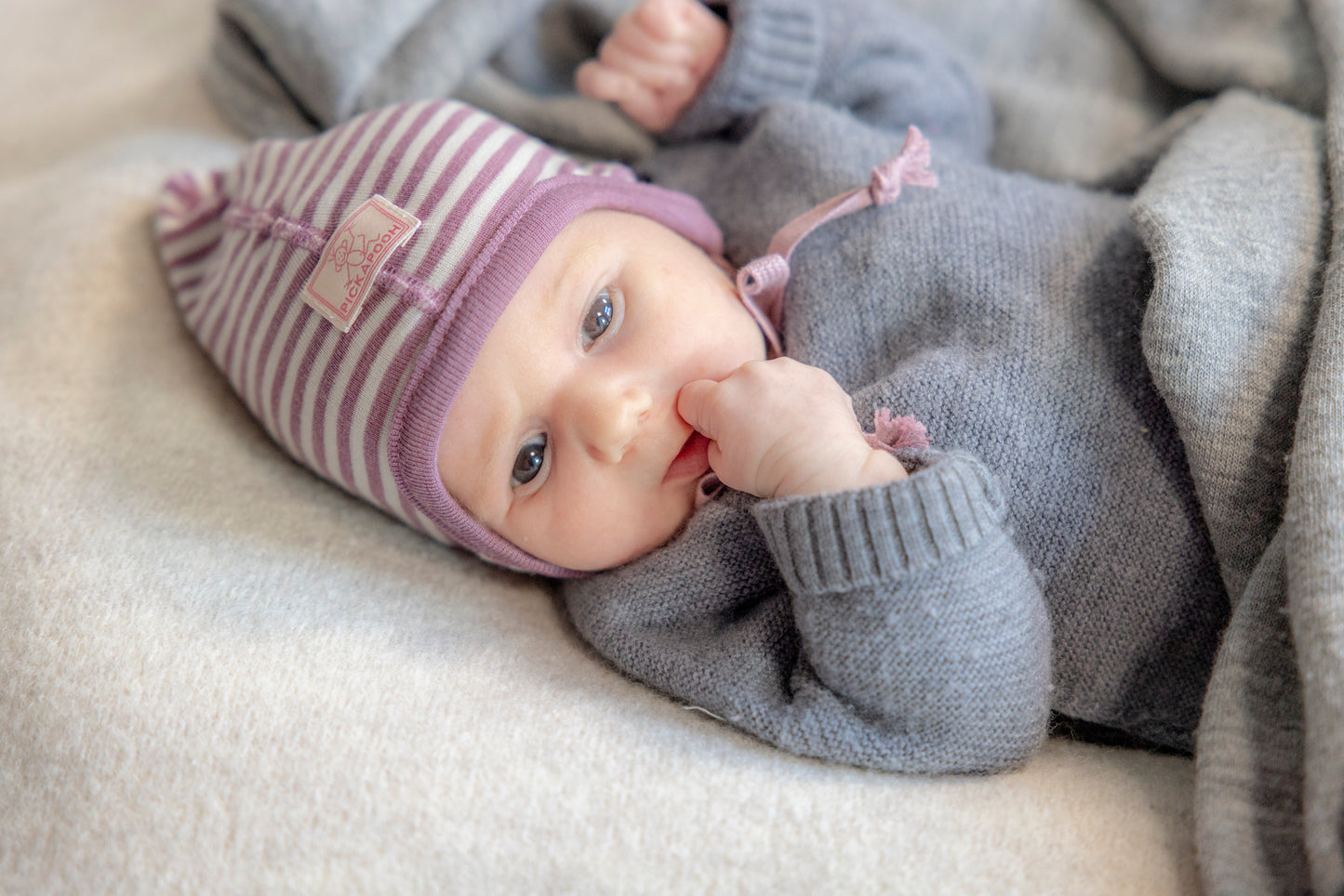 Wool-Silk Baby Bonnet "Zoe"