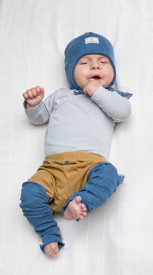 Wool-Silk Baby Bonnet "Radler"